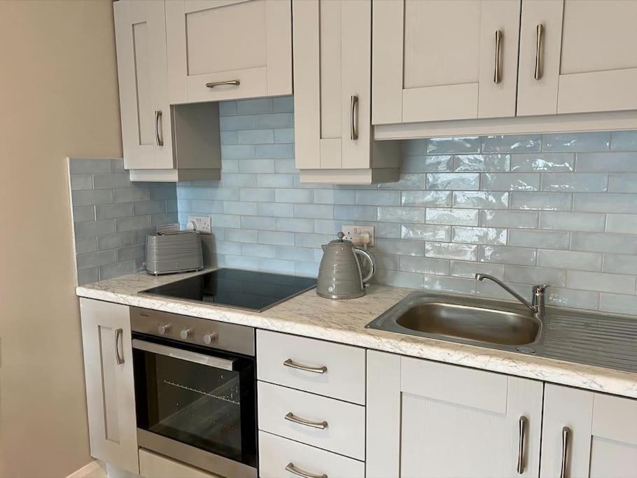 Erne Getaway No.7 Brand New 1 Bed Apartment Enniskillen Exteriér fotografie