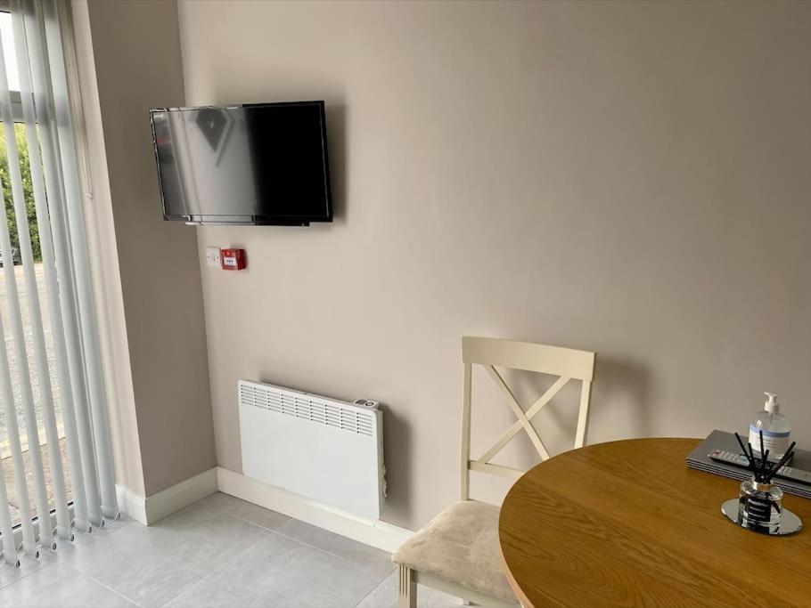 Erne Getaway No.7 Brand New 1 Bed Apartment Enniskillen Exteriér fotografie